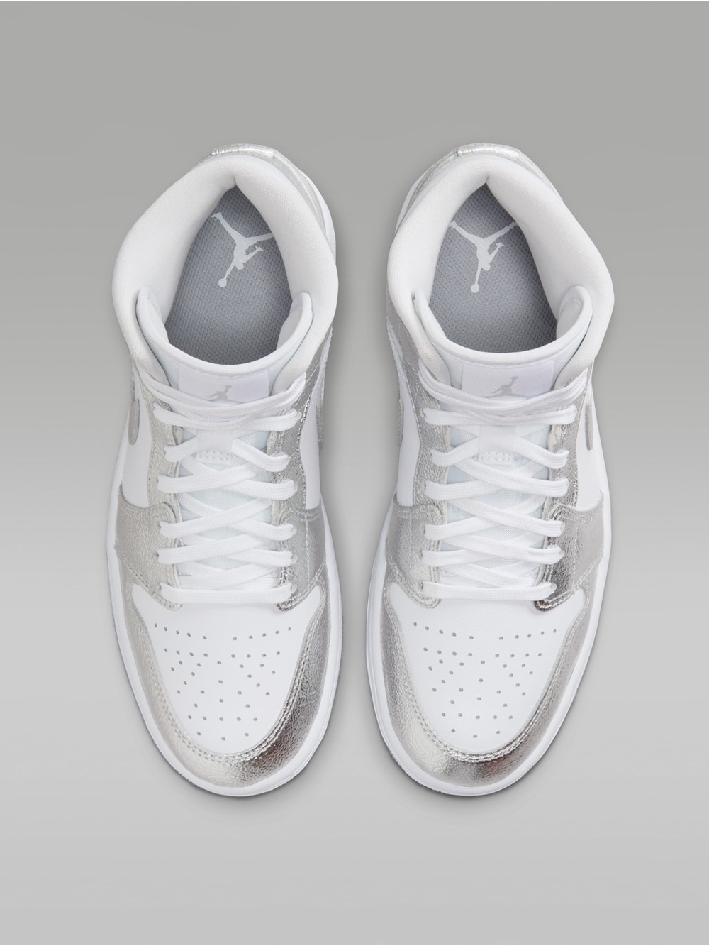 Air Jordan 1 Mid SE Metallic Silver (women)